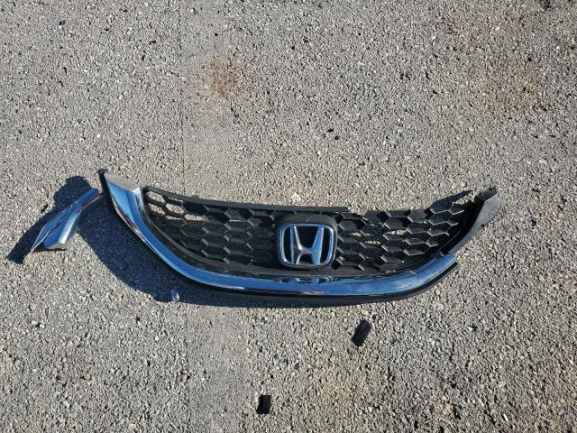 Photo 12 from auction – 2015 HONDA CIVIC LX with VIN 2HGFB2F57FH562177