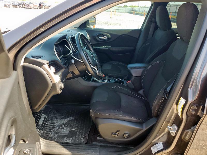 Photo 7 from auction – 2017 JEEP CHEROKEE L with VIN 1C4PJLCB6HW527057