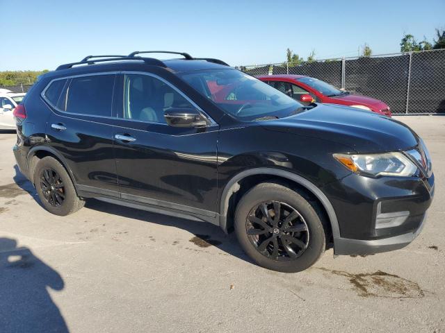 Photo 4 from auction – 2017 NISSAN ROGUE S with VIN 5N1AT2MT2HC886243