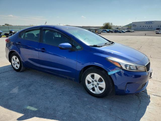 Photo 4 from auction – 2017 KIA FORTE LX with VIN 3KPFK4A78HE123071