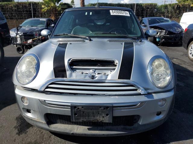 Photo 5 from auction – 2005 MINI COOPER S with VIN WMWRH33585TK56317