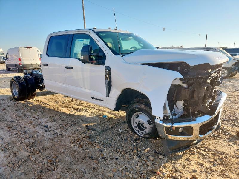 Photo 4 from auction – 2024 FORD F350 with VIN 1FD8W3HT1REF71395