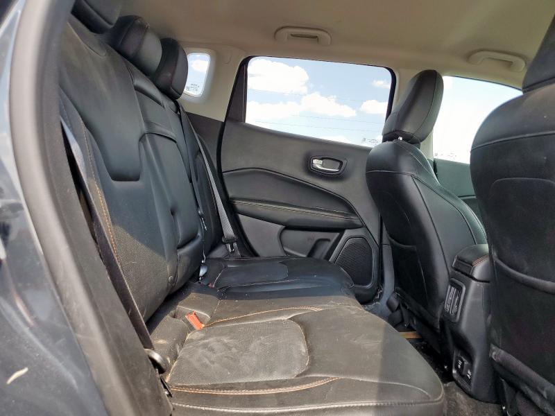 Zdjęcie 10 z aukcji – 2018 JEEP COMPASS LI z VIN 3C4NJDCB1JT202258