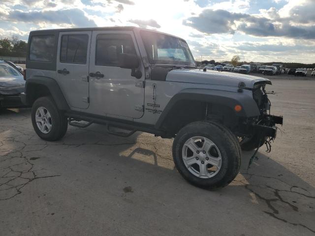 Photo 4 from auction – 2013 JEEP WRANGLER U with VIN 1C4BJWDG7DL621854