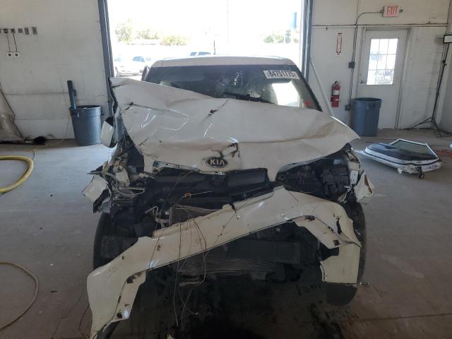 Photo 5 from auction – 2016 KIA SOUL with VIN KNDJN2A24G7318173