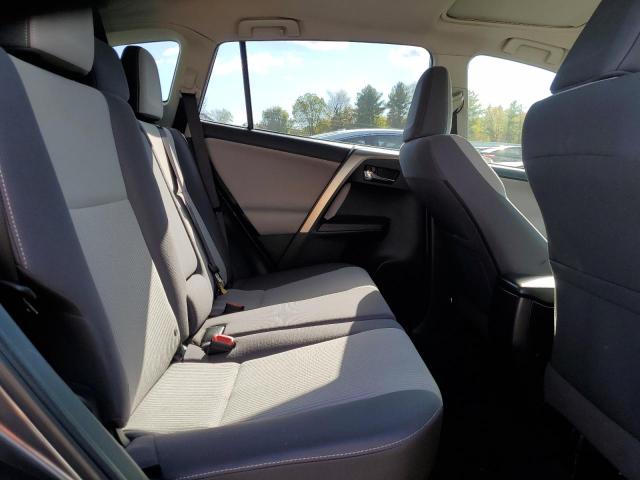 Photo 11 from auction – 2015 TOYOTA RAV4 XLE with VIN JTMRFREV5FD163128