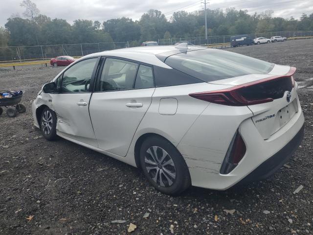 Photo 2 from auction – 2022 TOYOTA PRIUS PRIM with VIN JTDKAMFP5N3225876