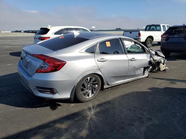 Photo 3 from auction – 2018 HONDA CIVIC EX with VIN 2HGFC2F77JH598328