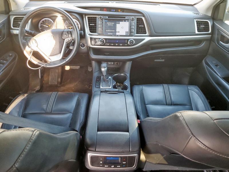 Photo 8 from auction – 2017 TOYOTA HIGHLANDER with VIN 5TDKZRFH3HS518306