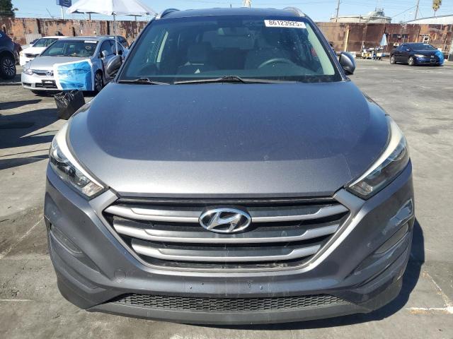 Photo 5 from auction – 2017 HYUNDAI TUCSON LIM with VIN KM8J33A42HU313548