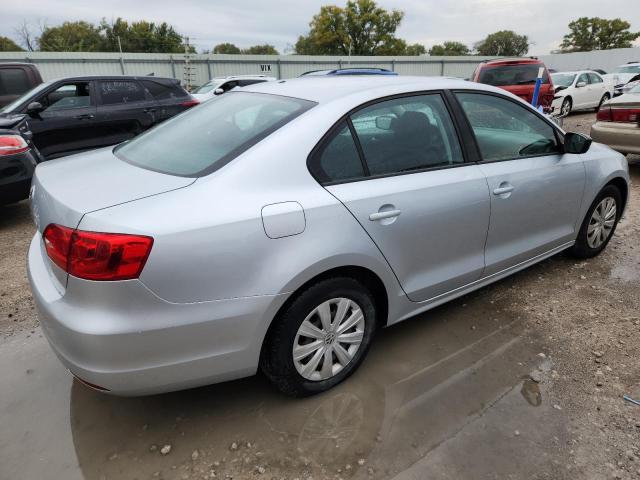 Photo 3 from auction – 2014 VOLKSWAGEN JETTA BASE with VIN 3VW2K7AJ0EM296707