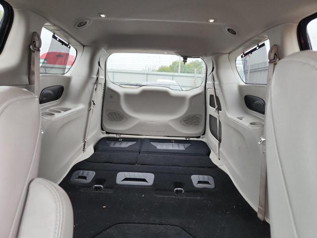 Photo 10 from auction – 2018 CHRYSLER PACIFICA T with VIN 2C4RC1EG4JR131207
