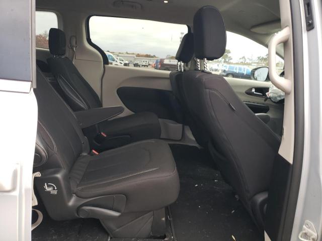 Photo 11 from auction – 2022 CHRYSLER VOYAGER LX with VIN 2C4RC1CG8NR213286