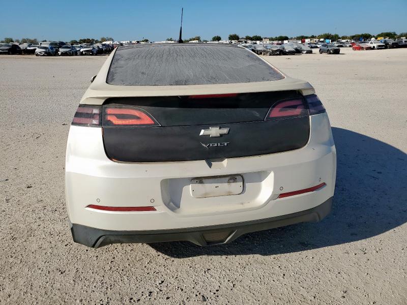 Photo 6 from auction – 2012 CHEVROLET VOLT with VIN 1G1RD6E45CU102684