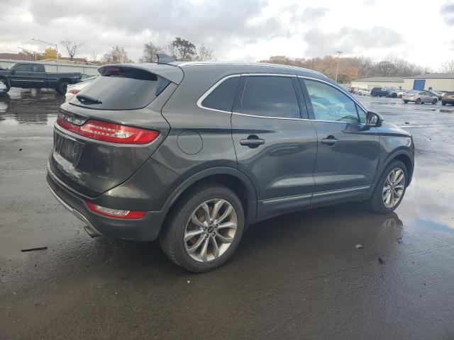 Photo 3 from auction – 2019 LINCOLN MKC SELECT with VIN 5LMCJ2D99KUL07606