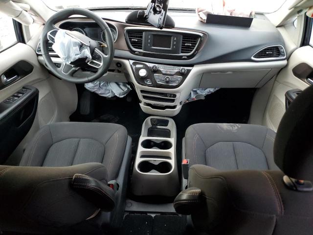 Photo 8 from auction – 2017 CHRYSLER PACIFICA L with VIN 2C4RC1CG5HR770323