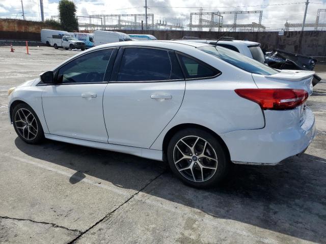 Photo 2 from auction – 2016 FORD FOCUS SE with VIN 1FADP3F21GL227302
