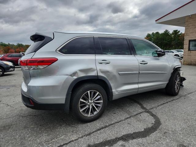 Foto 3 de la subasta – 2018 TOYOTA HIGHLANDER con VIN 5TDJZRFH0JS914775