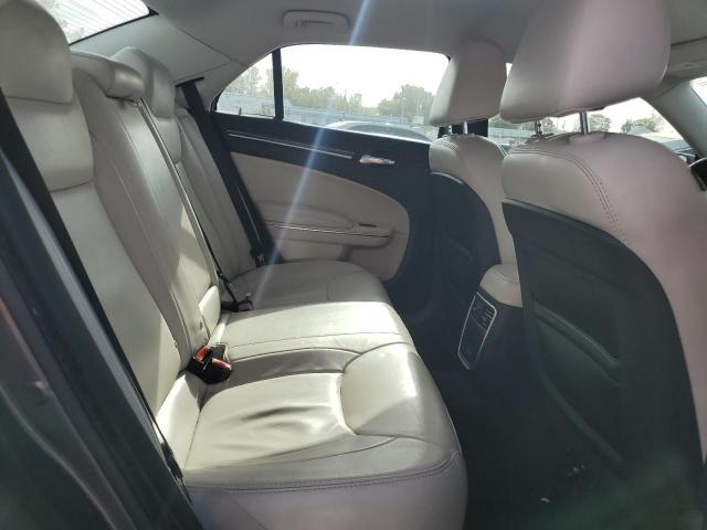 Photo 10 from auction – 2016 CHRYSLER 300 LIMITE with VIN 2C3CCAAG2GH135447