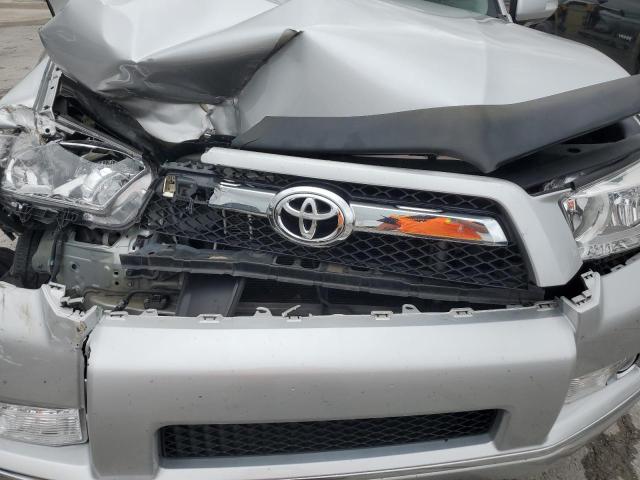 Photo 12 from auction – 2013 TOYOTA 4RUNNER SR with VIN JTEBU5JR2D5127960