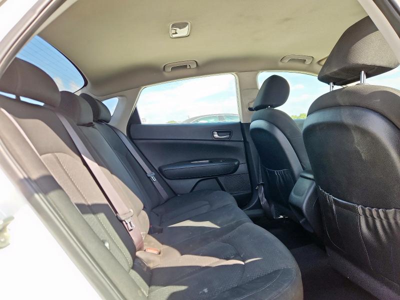 Photo 10 from auction – 2016 KIA OPTIMA LX with VIN KNAGT4L31G5070748
