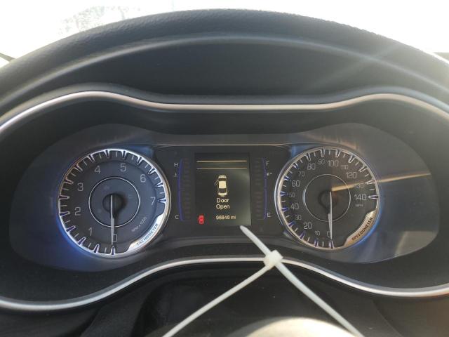 Photo 9 from auction – 2015 CHRYSLER 200 LIMITE with VIN 1C3CCCAB0FN612706