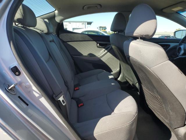 Photo 10 from auction – 2012 HYUNDAI ELANTRA GL with VIN 5NPDH4AE4CH063864