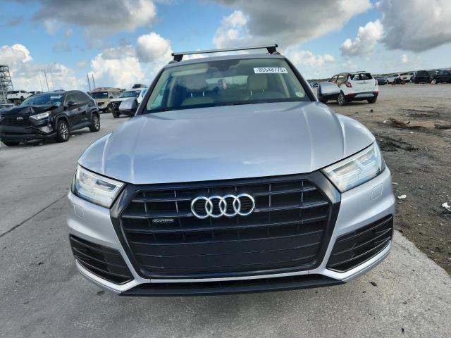 Photo 5 from auction – 2019 AUDI Q5 PREMIUM with VIN WA1BNAFY2K2073286