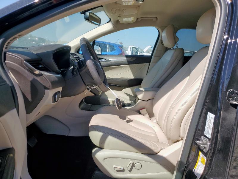 Photo 7 from auction – 2019 LINCOLN MKC with VIN 5LMCJ1C96KUL07865