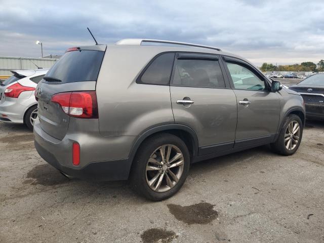 Photo 3 from auction – 2015 KIA SORENTO LX with VIN 5XYKT4A73FG636823
