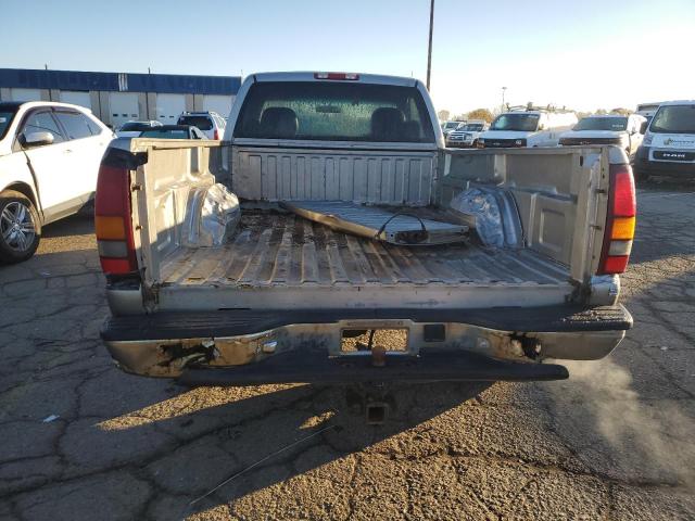 Photo 6 from auction – 2000 CHEVROLET SILVERADO with VIN 1GCEK14V6YE347746