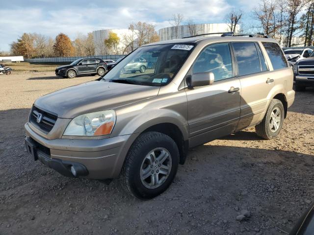 HONDA PILOT EX 2004 with VIN 2HKYF18404H589784 - Photo from auction