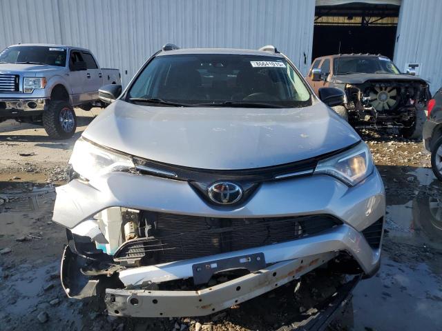 Photo 5 from auction – 2017 TOYOTA RAV4 LE with VIN 2T3BFREVXHW627411