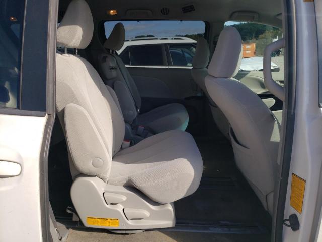 Photo 11 from auction – 2013 TOYOTA SIENNA LE with VIN 5TDKK3DC4DS343728