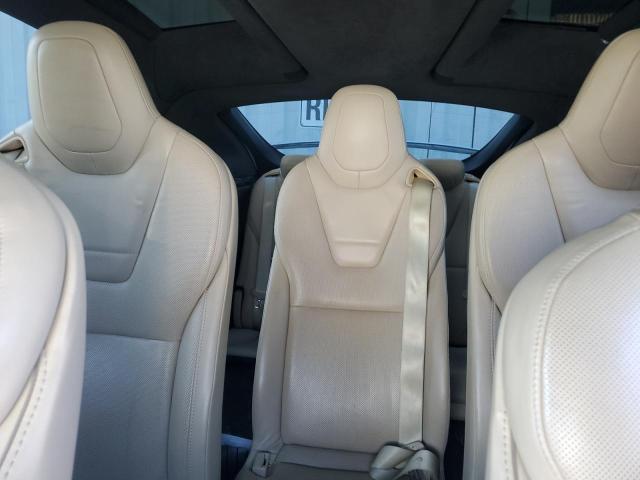 Photo 10 from auction – 2016 TESLA MODEL X with VIN 5YJXCAE40GF001880