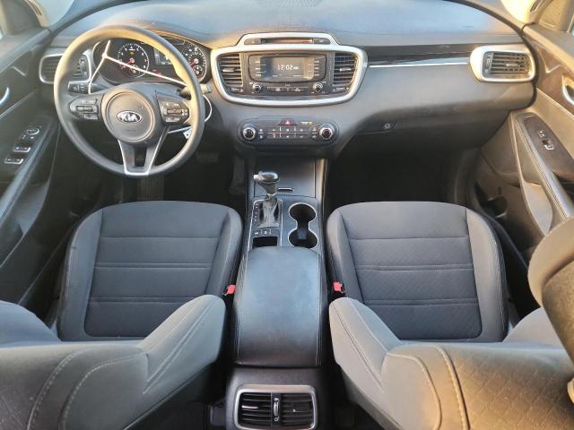 Photo 8 from auction – 2017 KIA SORENTO LX with VIN 5XYPGDA51HG192532