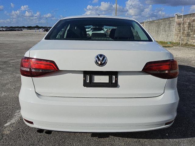Photo 6 from auction – 2017 VOLKSWAGEN JETTA S with VIN 3VW2B7AJ0HM290121