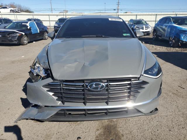 Photo 5 from auction – 2022 HYUNDAI SONATA SE with VIN 5NPEG4JA3NH138061