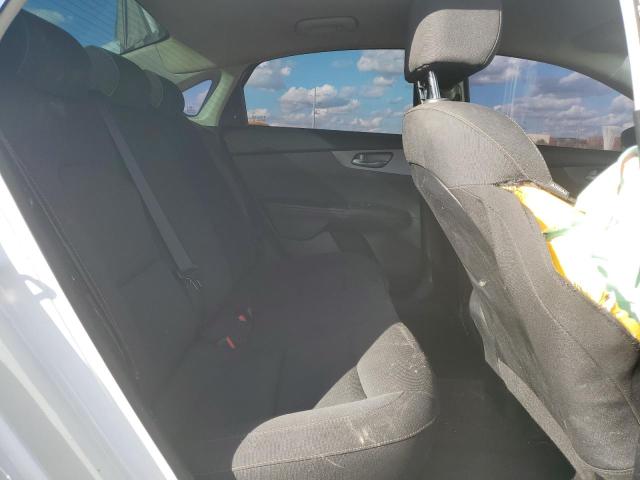 Photo 10 from auction – 2019 KIA FORTE FE with VIN 3KPF24AD9KE008220