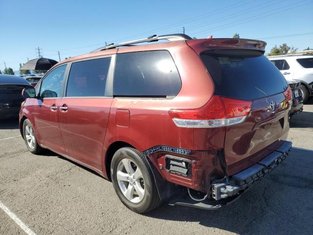 Photo 2 from auction – 2011 TOYOTA SIENNA XLE with VIN 5TDYK3DC3BS063421