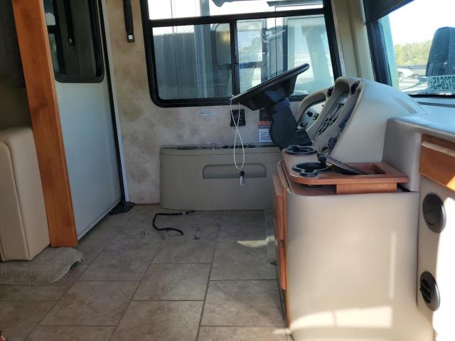 Foto 5 de la subasta – 2010 FREIGHTLINER CHASSIS XC con VIN 4UZAB2DT9ACAT3625