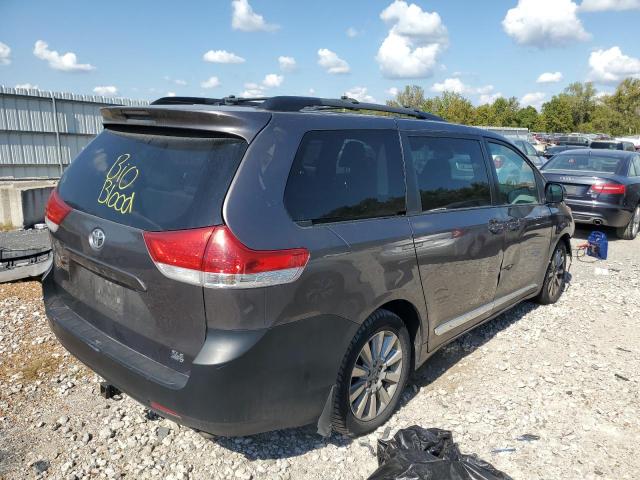 Photo 3 from auction – 2012 TOYOTA SIENNA XLE with VIN 5TDDK3DC5CS043722