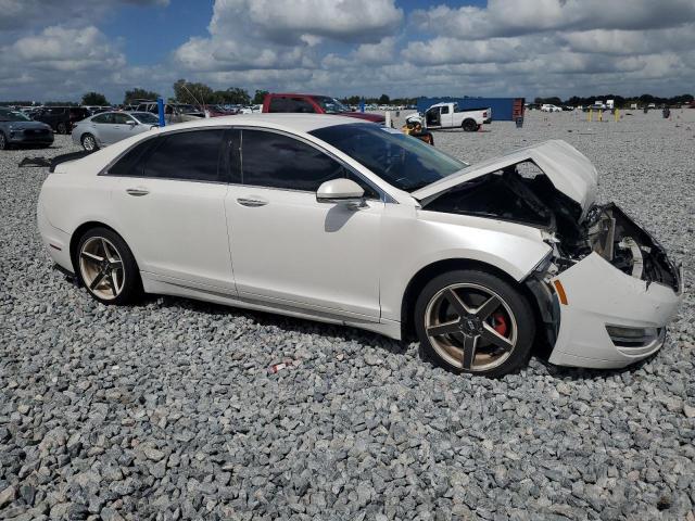 Photo 4 from auction – 2016 LINCOLN MKZ with VIN 3LN6L2G90GR623271