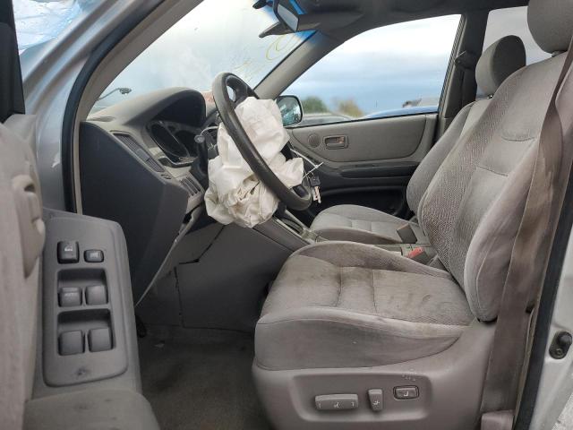 Photo 7 from auction – 2002 TOYOTA HIGHLANDER with VIN JTEGF21A120070587