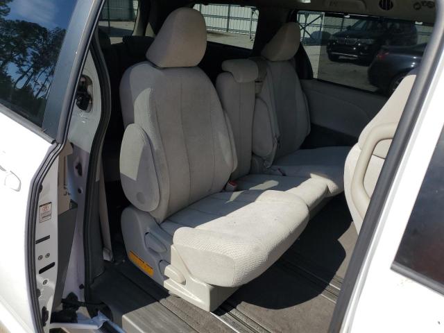 Photo 11 from auction – 2012 TOYOTA SIENNA LE with VIN 5TDKK3DC9CS227049