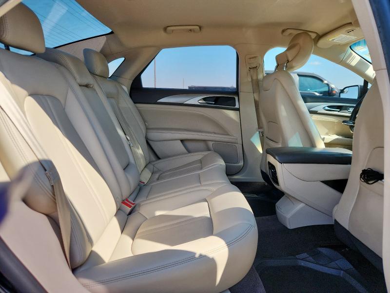 Photo 10 from auction – 2017 LINCOLN MKZ with VIN 3LN6L5KU9HR663976