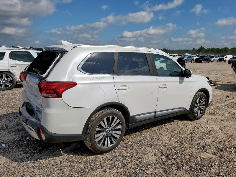 Photo 3 from auction – 2019 MITSUBISHI OUTLANDER with VIN JA4AD3A36KZ026985