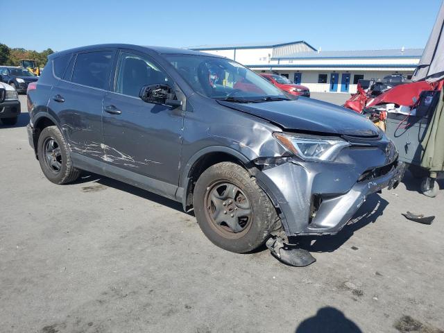 Photo 4 from auction – 2018 TOYOTA RAV4 LE with VIN JTMBFREV5JJ730062