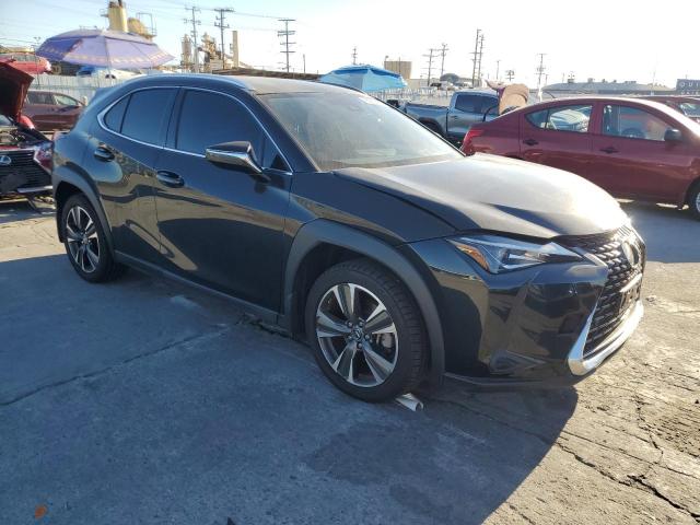 Photo 4 from auction – 2021 LEXUS UX 200 with VIN JTHX3JBH5M2032109