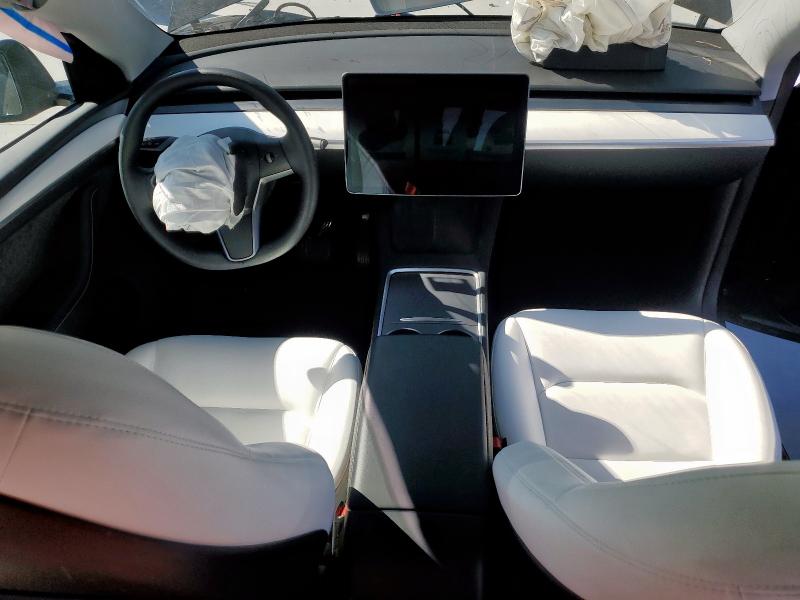 Photo 8 from auction – 2024 TESLA MODEL Y with VIN 7SAYGDEE2RA268590